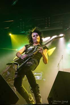 kissin-dynamite-30-11-2012-rockfabrik-nuernberg-25