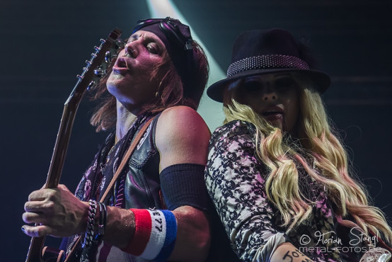 alice-cooper-stadthalle-lichtenfels-04-08-2013-41