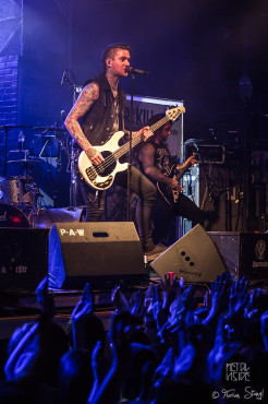 glamour-of-the-kill-rockfabrik-nuernberg-16-11-2013_26