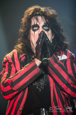 alice-cooper-stadthalle-lichtenfels-04-08-2013-14