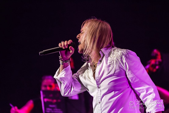 mick-box-bernie-shaw-rock-meets-classic-arena-nuernberg-13-03-2014_0016