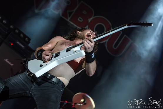 airbourne-rockavaria-30-05-2015_0051