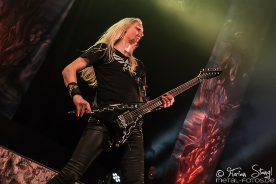 hammerfall-brose-arena-bamberg-07-02-2015_0065