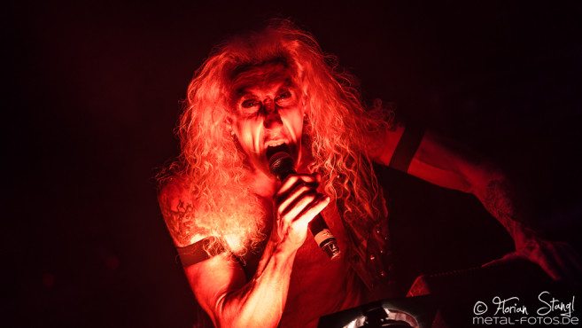 twisted-sister-bang-your-head-2016-15-07-2016_0031