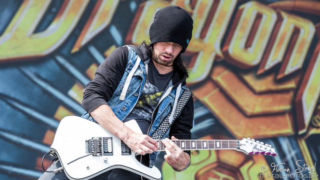 dragonforce-bang-your-head-2016-14-07-2016_0044