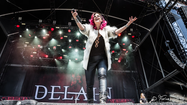 delain-bang-your-head-2016-16-07-2016_0006