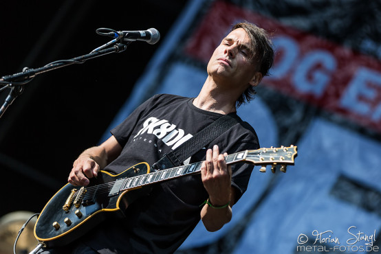 dog-eat-dog-masters-of-rock-10-7-2015_0059