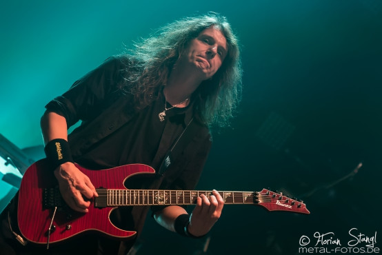 blind-guardian-brose-arena-bamberg-26-04-2015_0058