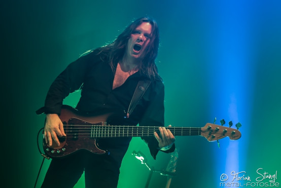 blind-guardian-brose-arena-bamberg-26-04-2015_0005