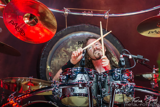 accept-bang-your-head-18-7-2015_0006