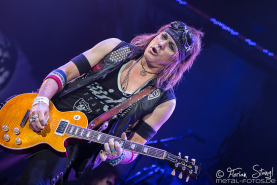 alice-cooper-hanns-martin-schleyer-halle-stuttgart-8-11-2015_0004