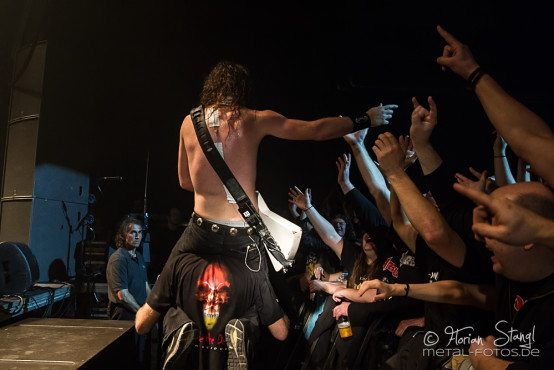 airbourne-kesselhaus-muenchen-10-11-2013_07