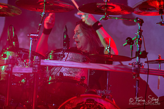 grave-digger-18-1-2013-musichall-geiselwind-22