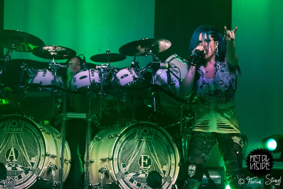 arch-enemy-eventhalle-geiselwind-12-12-2014_0079