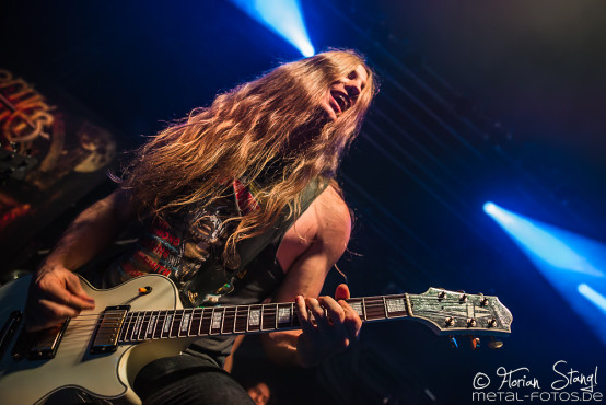 archer-loewensaal-nuernberg-19-12-2015_0049