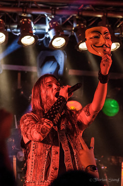 iced-earth-16-12-2012-rockfabrik-ludwigsburg-57