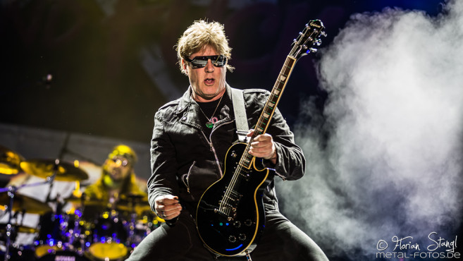 twisted-sister-bang-your-head-2016-15-07-2016_0041