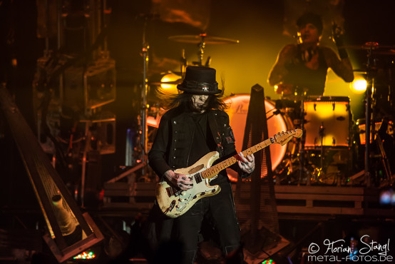 motley-crue-hanns-martin-schleyer-halle-stuttgart-8-11-2015_0030