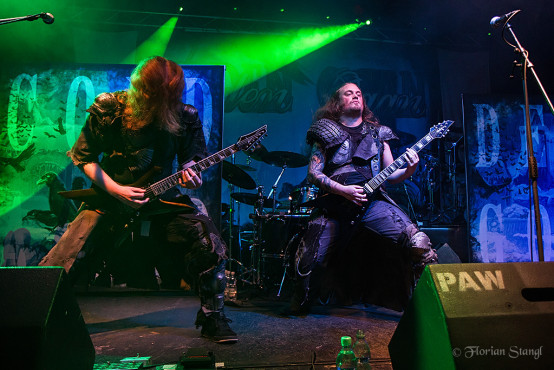 orden-ogan-1-12-2012-musichall-geiselwind-2