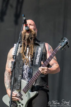five-finger-death-punch-rockavaria-30-05-2015_0037