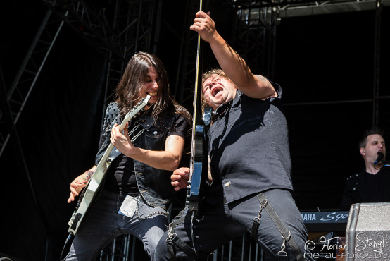 serious-black-masters-of-rock-10-7-2015_0059