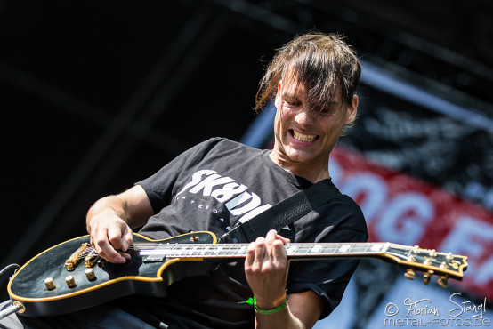 dog-eat-dog-masters-of-rock-10-7-2015_0019