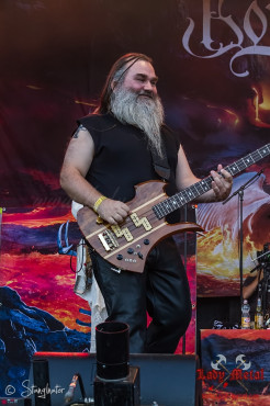 korpiklaani-summer-breeze-2013-15-08-2013-29