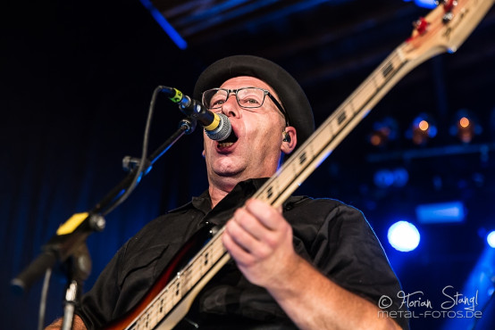 dr-woos-rocknroll-circus-pyras-classic-rock-2014-9-8-2014_0064