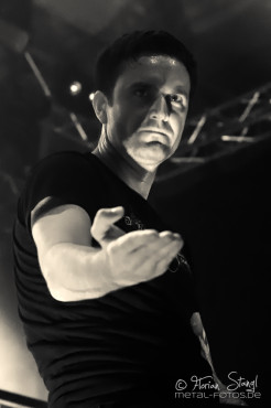 heaven-shall-burn-metal-invasion-vii-19-10-2013_25