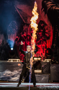 powerwolf-masters-of-rock-11-7-2015_0029