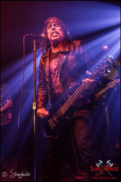 monster-magnet-hirsch-nuernberg-02-02-2014_0056