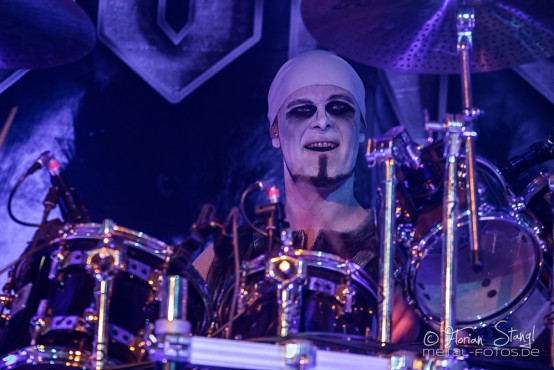 powerwolf-backstage-muenchen-04-10-2013_05