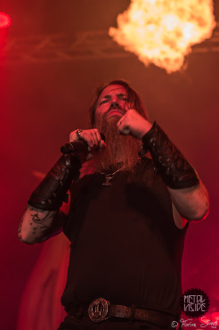 amon-amarth-eventzentrum-geiselwind-26-11-2016_0054