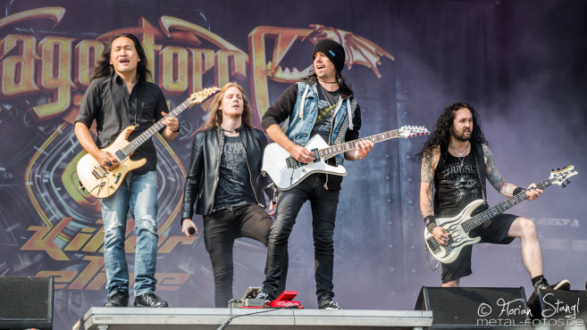 dragonforce-bang-your-head-2016-14-07-2016_0006