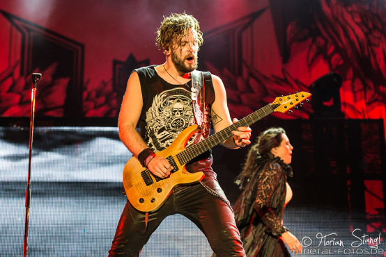 within-temptation-masters-of-rock-9-7-2015_0048