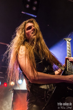 majesty-hirsch-nuernberg-20-12-2013_31