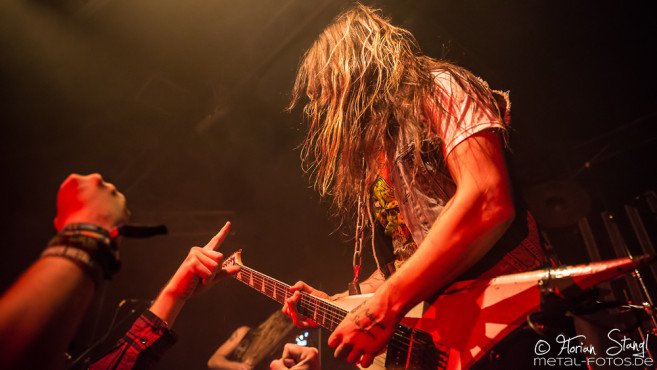 skull-fist-der-cult-nuernberg-20-10-2016_0036