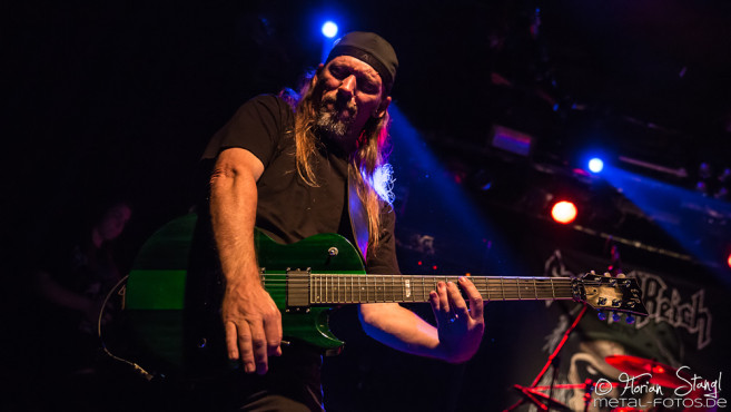 sacred-reich-hirsch-nuernberg-27-07-2016_0011