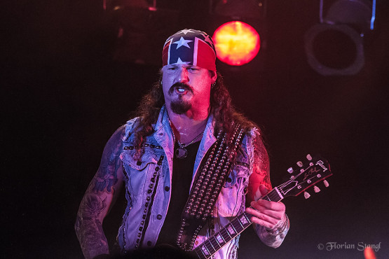 iced-earth-16-12-2012-rockfabrik-ludwigsburg-67