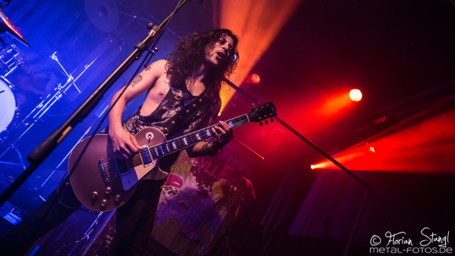 skull-fist-der-cult-nuernberg-20-10-2016_0055