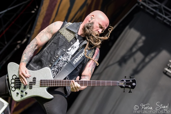 five-finger-death-punch-rockavaria-30-05-2015_0042