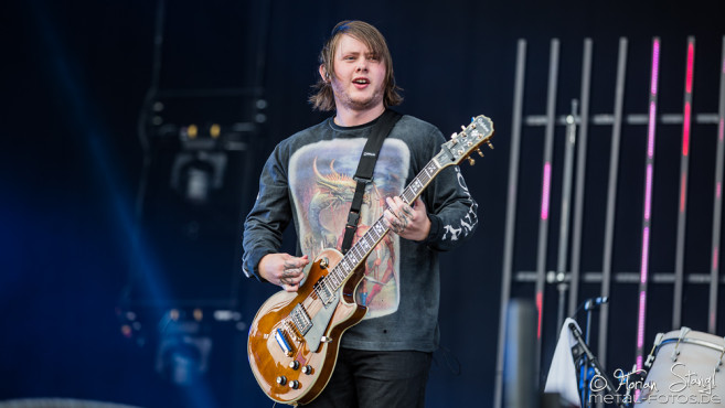 bring-me-the-horizon-rock-im-park-2016-03-06-2016_0036