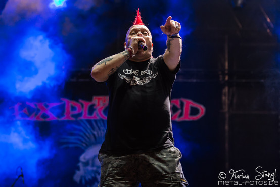 the-exploited-masters-of-rock-11-7-2015_0013