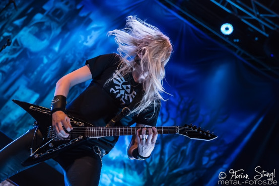 hammerfall-brose-arena-bamberg-07-02-2015_0100