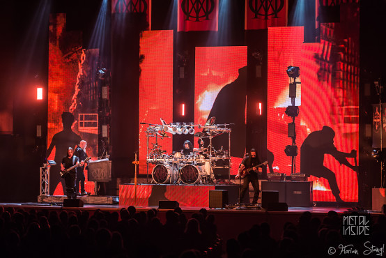 dream-theater-meistersingerhalle-nuernberg-14-03-2016_0038