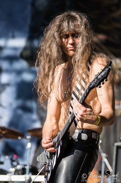grave-digger-out-loud-04-06-2015_0037