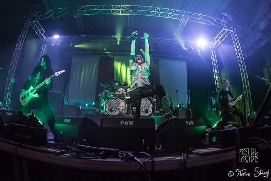 arch-enemy-eventhalle-geiselwind-12-12-2014_0043