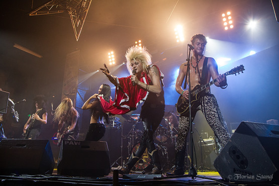kissin-dynamite-30-11-2012-rockfabrik-nuernberg-87