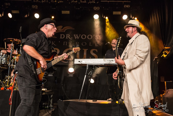 dr-woos-rocknroll-circus-pyras-classic-rock-2014-9-8-2014_0054