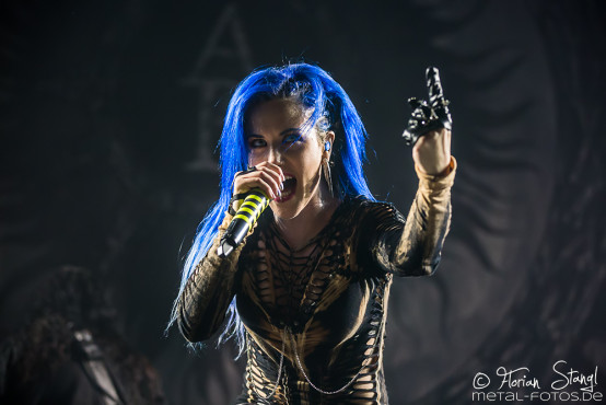arch-enemy-arena-nuernberg-5-12-2015_0010